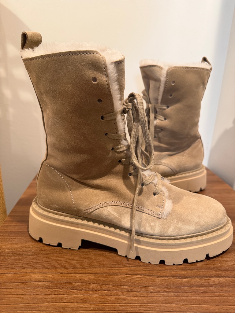 Women's Suede Lace-Up Shearling Combat Boots - Beige